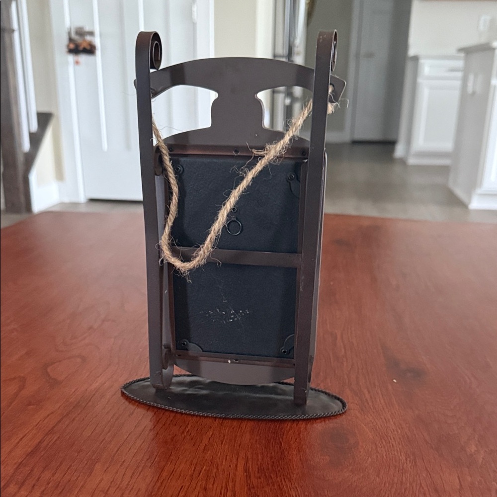Brown Photo Frame - Picture 2 of 3